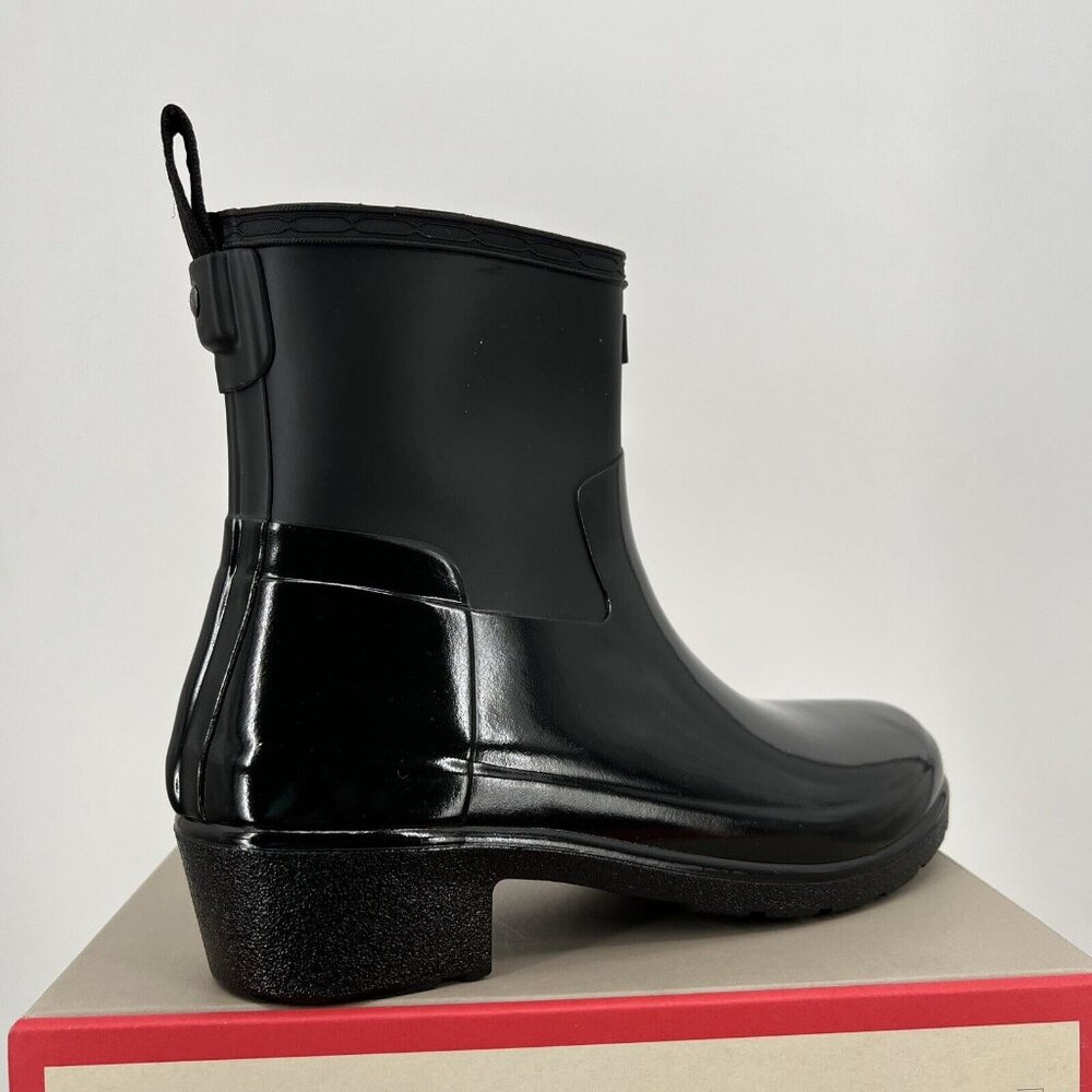 NWB HUNTER Women Refined Low Heel Biker Rubber Black Gloss Rain Boot Duo Size 10 - Picture 5 of 13